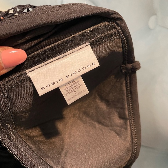 One piece black crochet - Picture 5 of 5